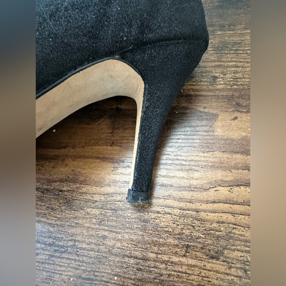 Peep toe scalloped black metallic vanelli heel size 6.5 - Picture 6 of 6